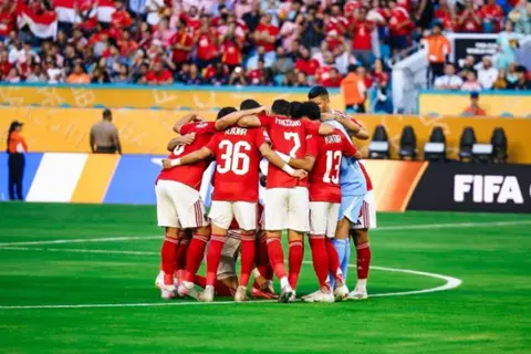 وزير الشباب والرياضة يشيد بأداء الأهلي أمام إنتر ميامي